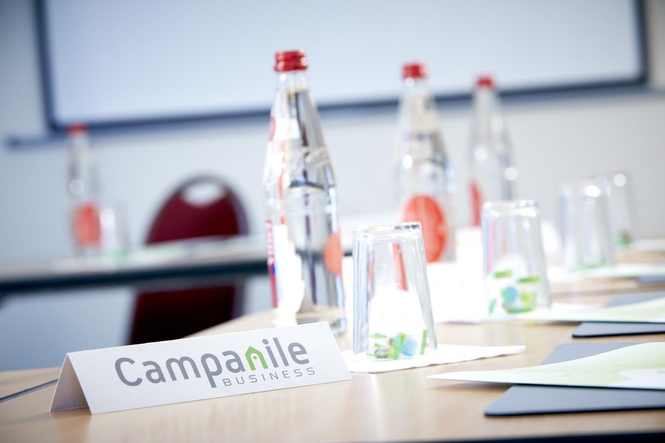 Campanile Hotel Ош Екстериор снимка